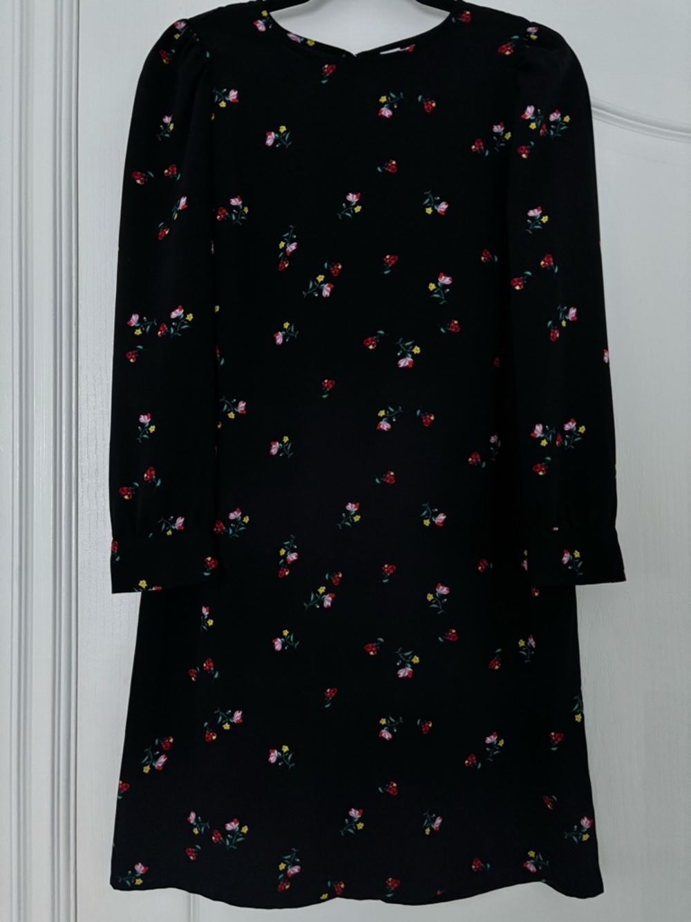 Old Navy | Black Long Sleeve Floral Shift Dress